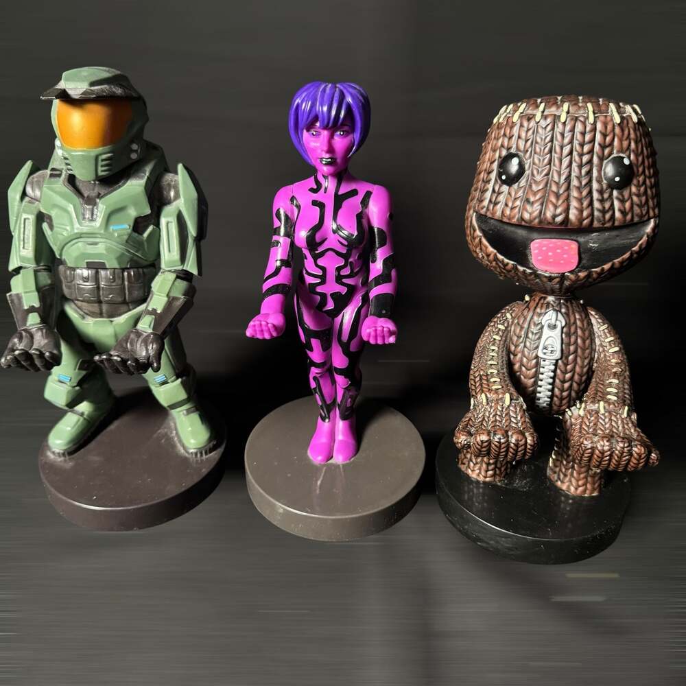 Controller Holder (Set of 3)